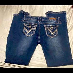 Wall Flower women curvy color cut jeans